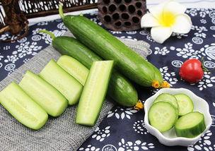 绿色瓜蘸酱吃是什么瓜,探寻夏日消暑佳品
